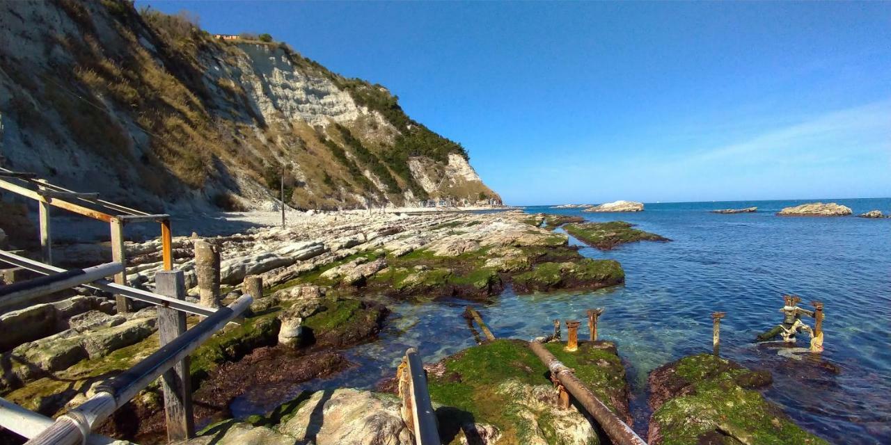 Via Duranti Apartamento Ancona Exterior foto