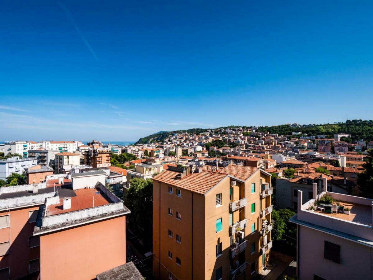 Via Duranti Apartamento Ancona Exterior foto